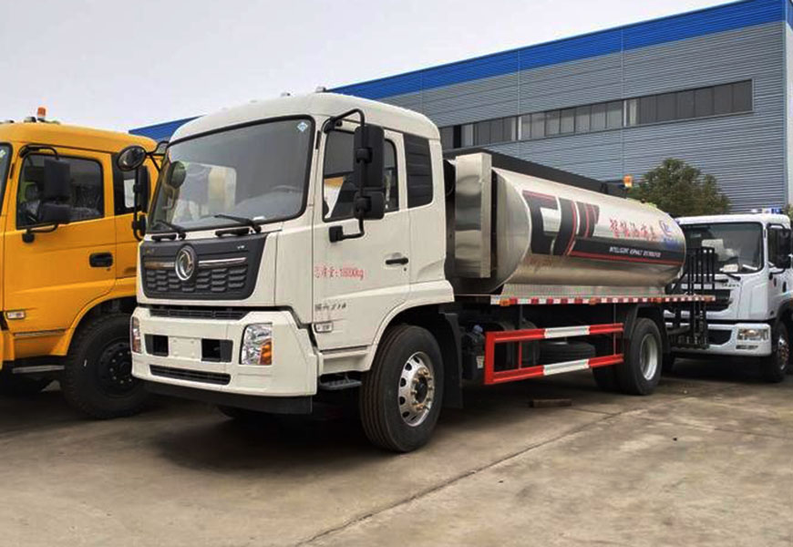 東風(fēng)天錦10噸瀝青灑布車國(guó)六