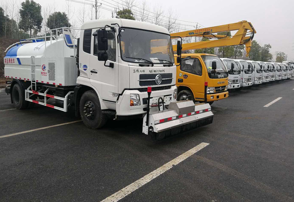 江西上饒高總訂購(gòu)程力專(zhuān)用車(chē)